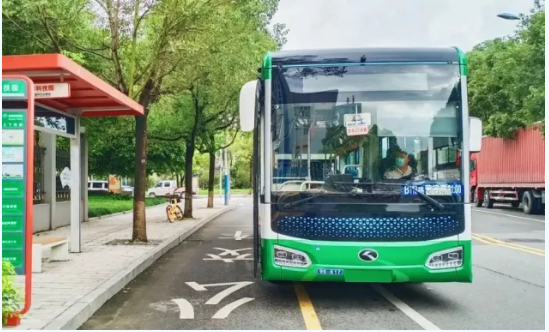 亚洲男人的天堂一区二区无码